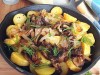 Грибы с жареным картофелем и луком