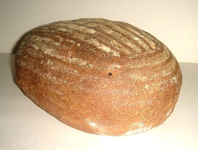 Ржаной хлеб с изюмом от omilo