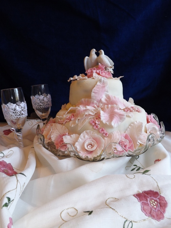 Тортик медовик на свадьбу дочери