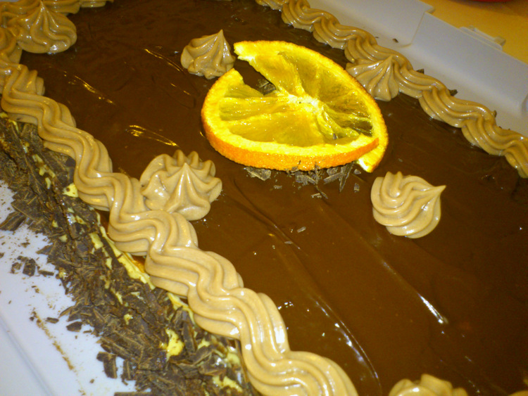 Торт «Шоколадно-апельсиновая магия»